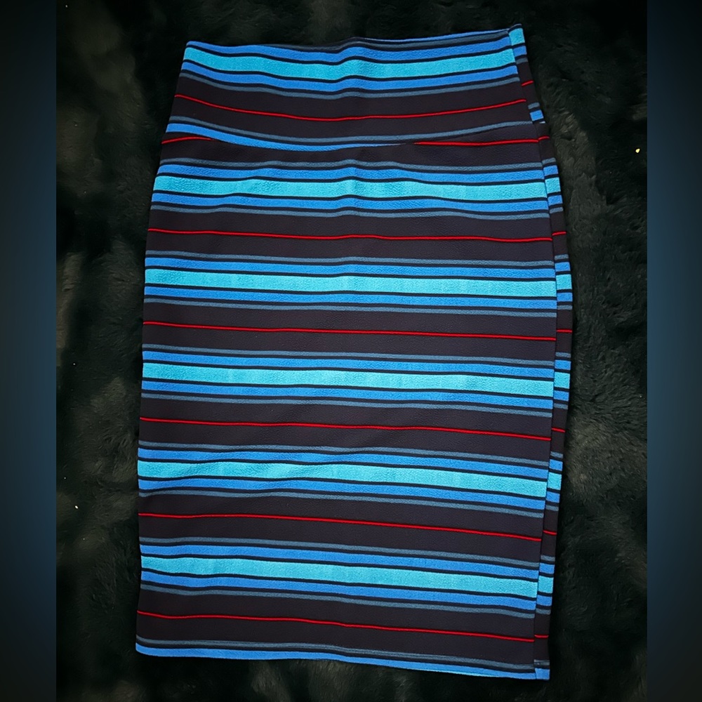 Lularoe skirt